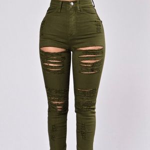 4/$20 Fashion Nova Ripped Jeans